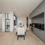 Loader Villa - Dining area