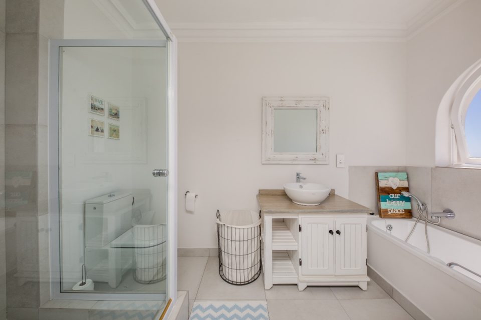 Secret Tranquility - Bathroom