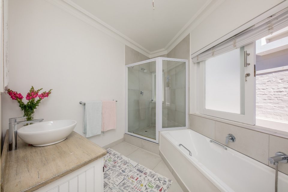 Secret Tranquility - En-suite