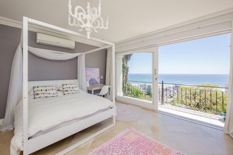 Secret Tranquility - Fourth bedroom with views