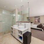 Theresa Views Villa - Main bedroom