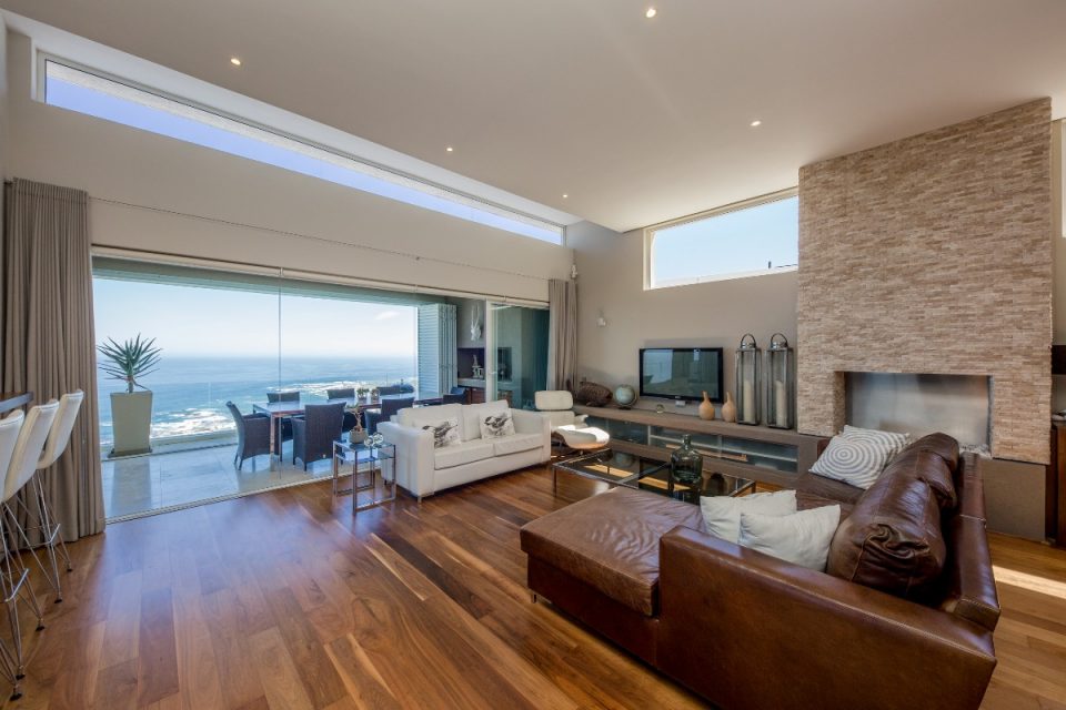 Theresa Views Villa - Main living room