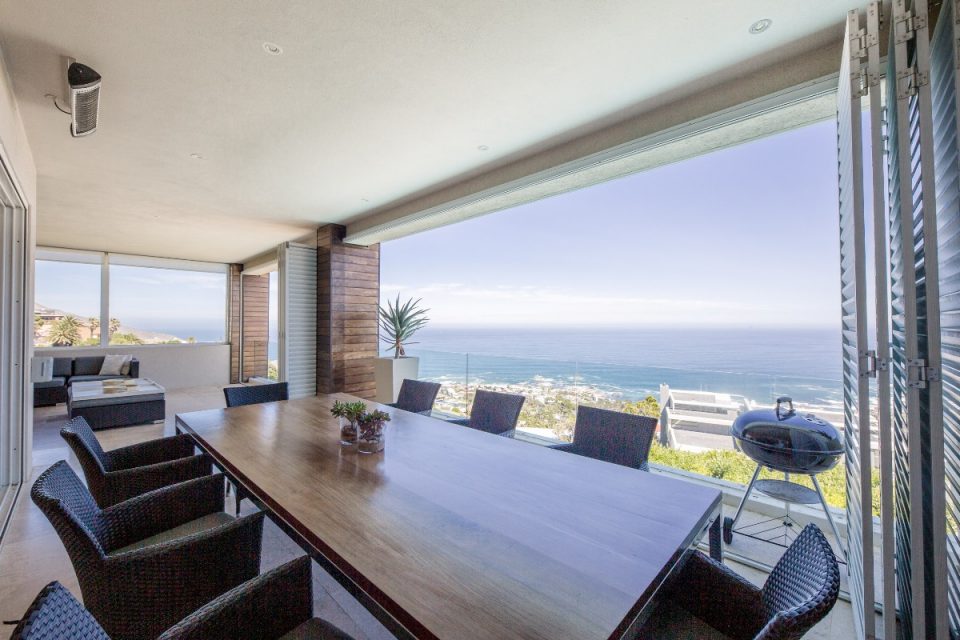 Theresa Views Villa - Outdoor dining