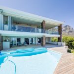 Theresa Views Villa - Swimming pool & exterior
