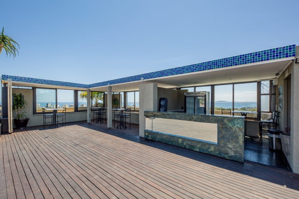 407 Royale - Sun Deck