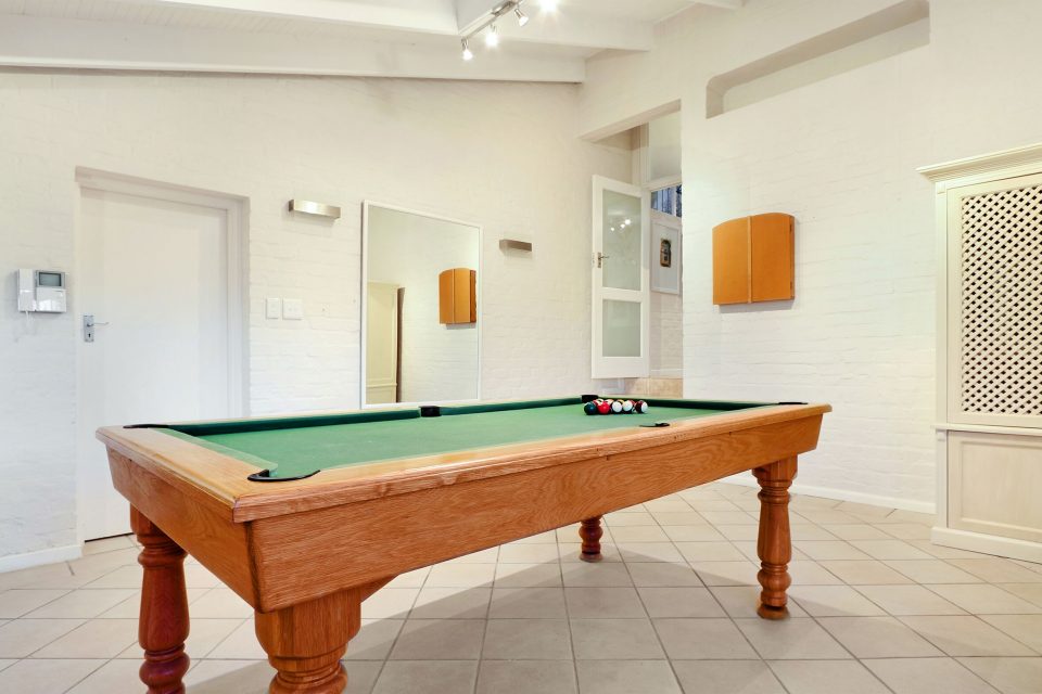 bella-riposa-179293541