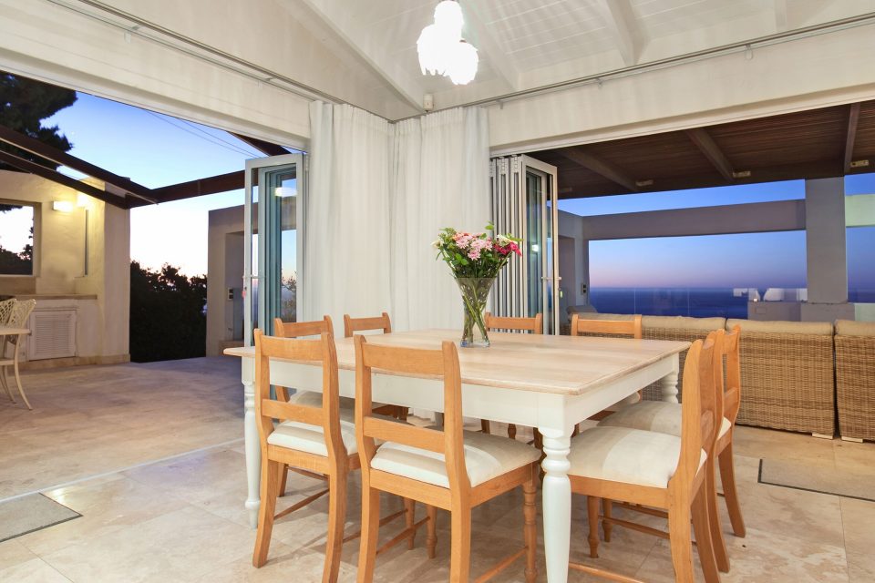 bella-riposa-179293549