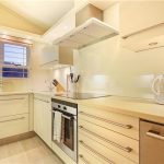 beta-villa-182369592