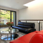Medburn Views Penthouse - Upstairs Lounge