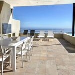 Medburn Views Penthouse - Dining with a View