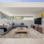 Top Views - Tv Lounge