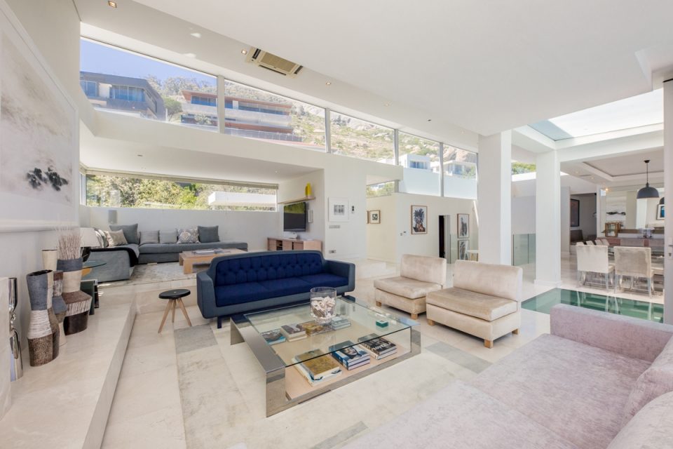 Top Views - Living room