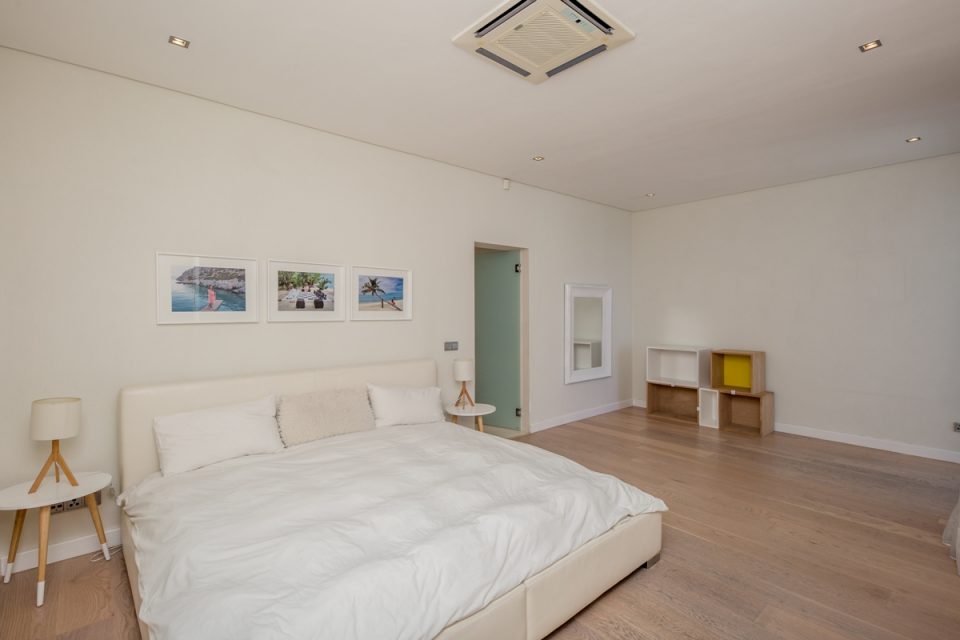 Top Views - Second bedroom