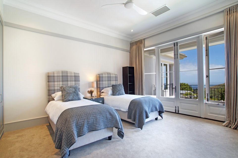 icon-olivia-185749633