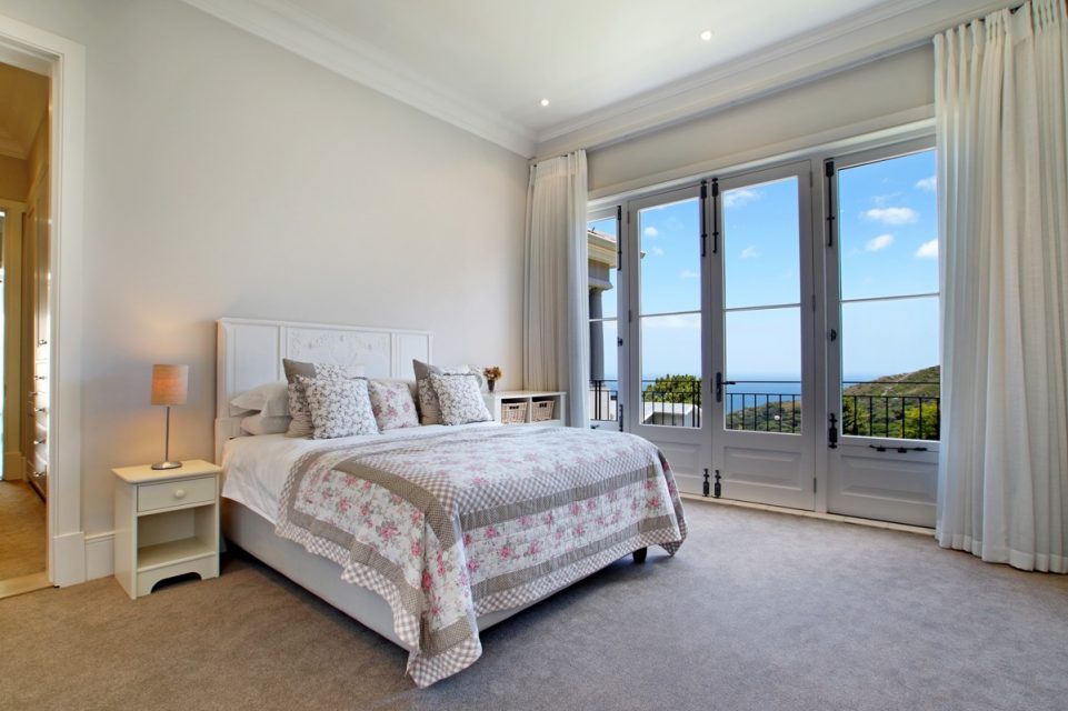 icon-olivia-185749634