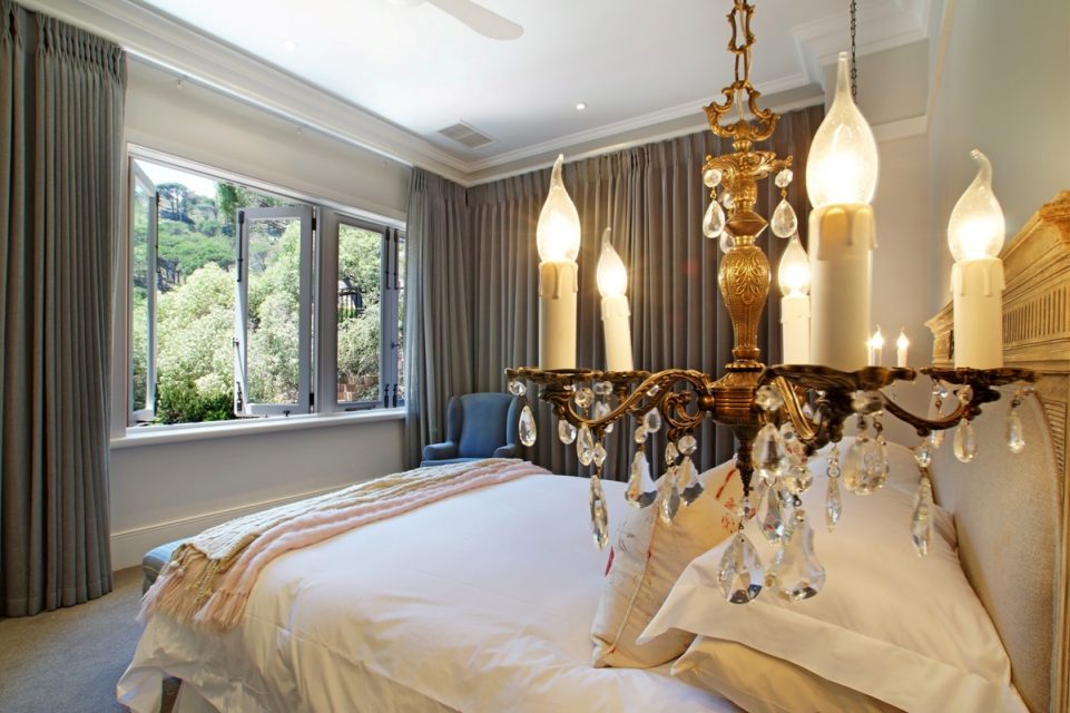 icon-olivia-185749646