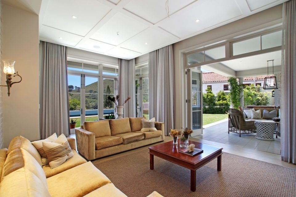 icon-olivia-185749649