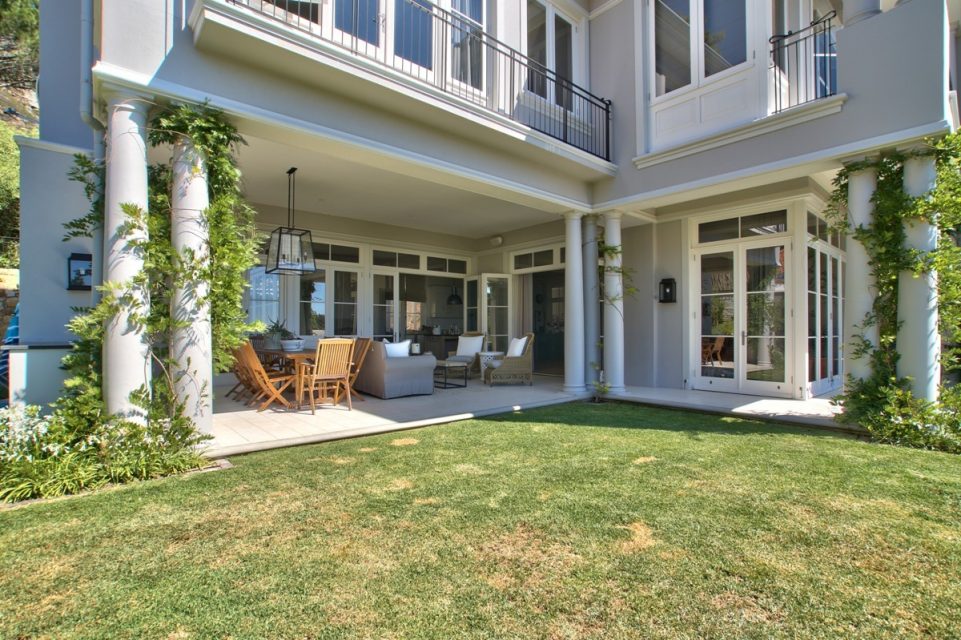 icon-olivia-185749652