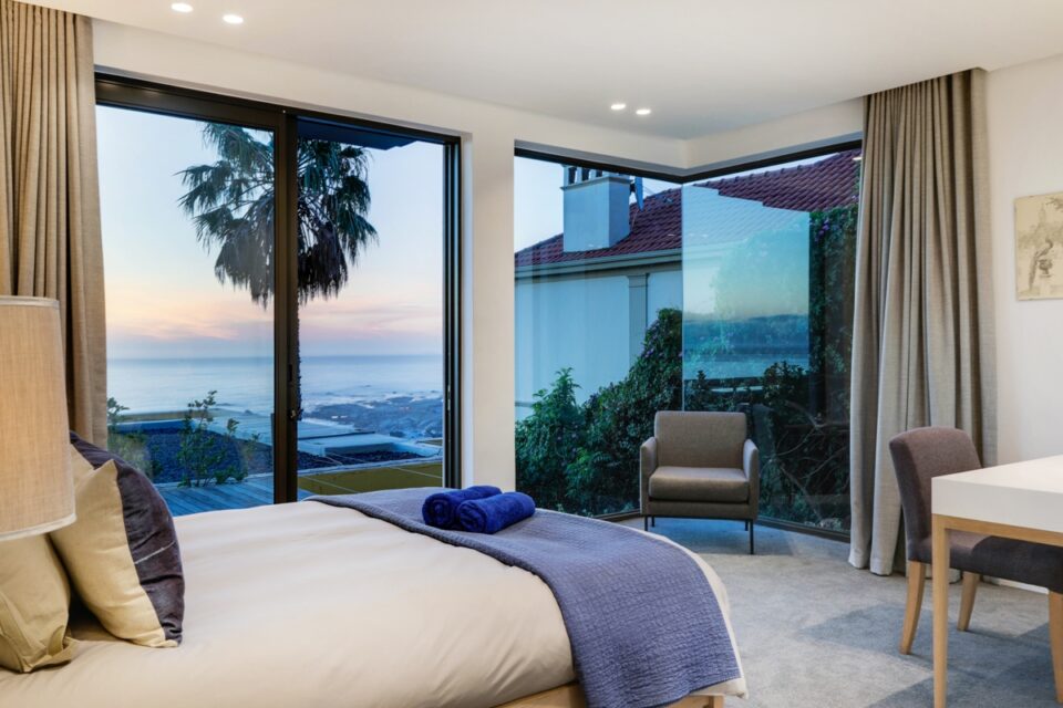 Skyline Main - Third bedroom