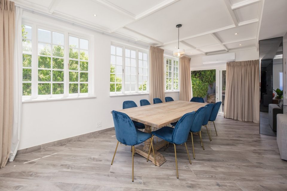 Aqua Vista - Dining area