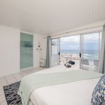 Indigo Bay  - The Penguin - Bedroom with balcony