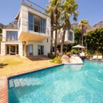 lobster-villa-207953589