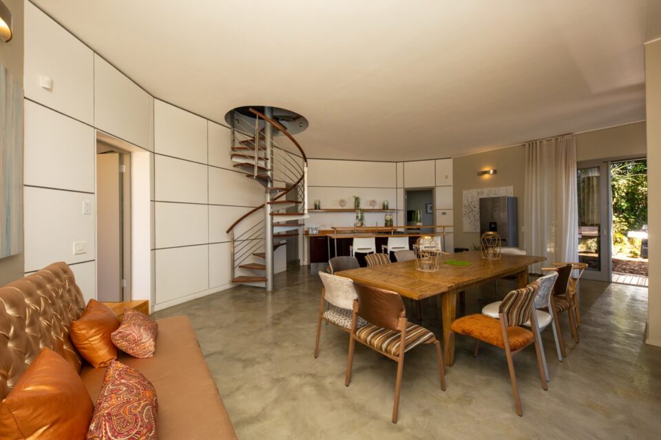 lobster-villa-207954529