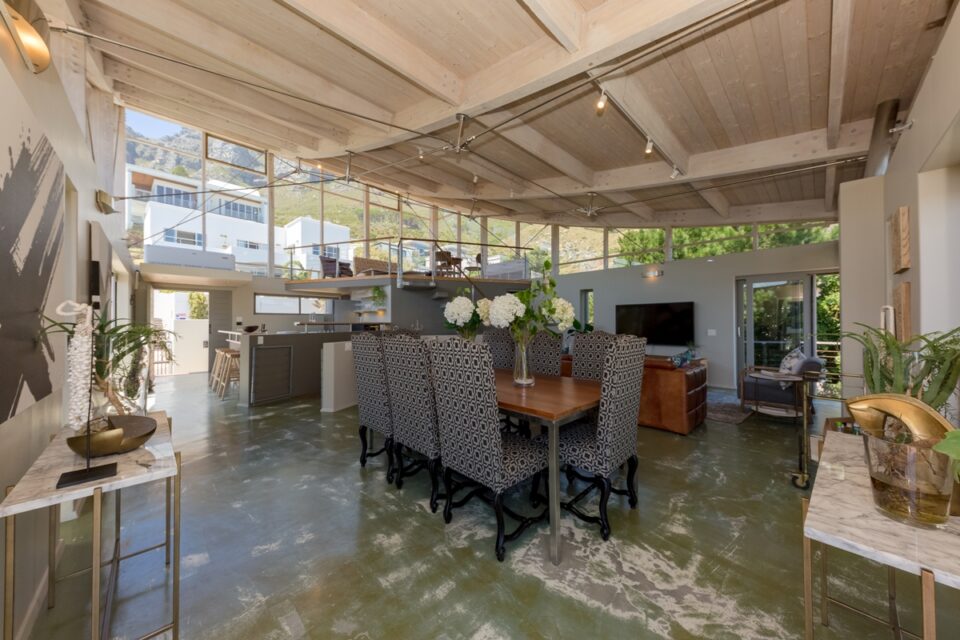 lobster-villa-207955003