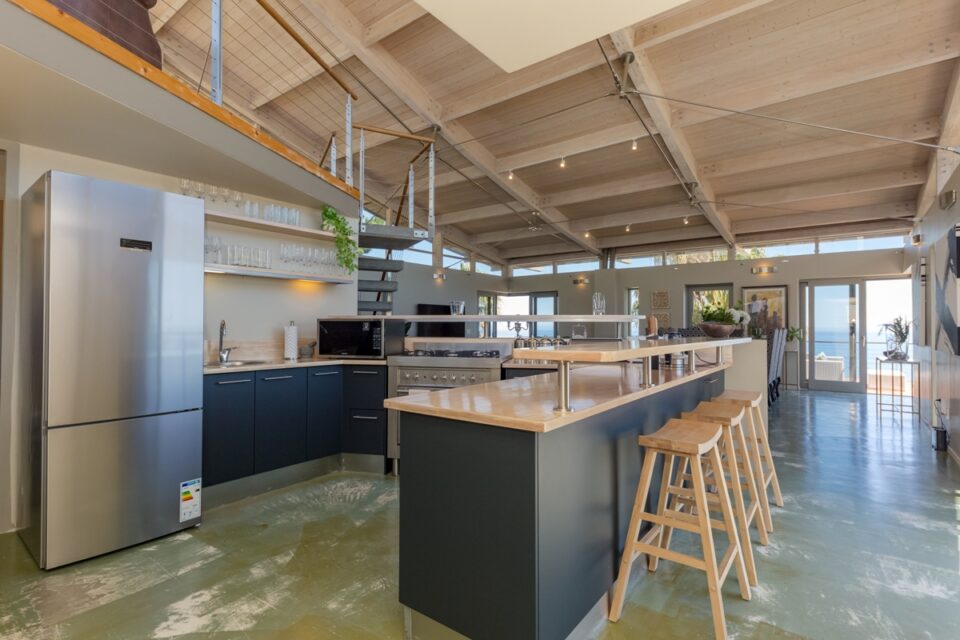 lobster-villa-207955004