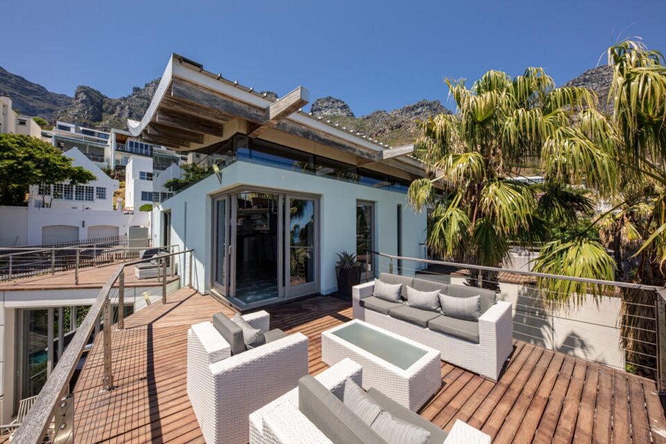 lobster-villa-207955009