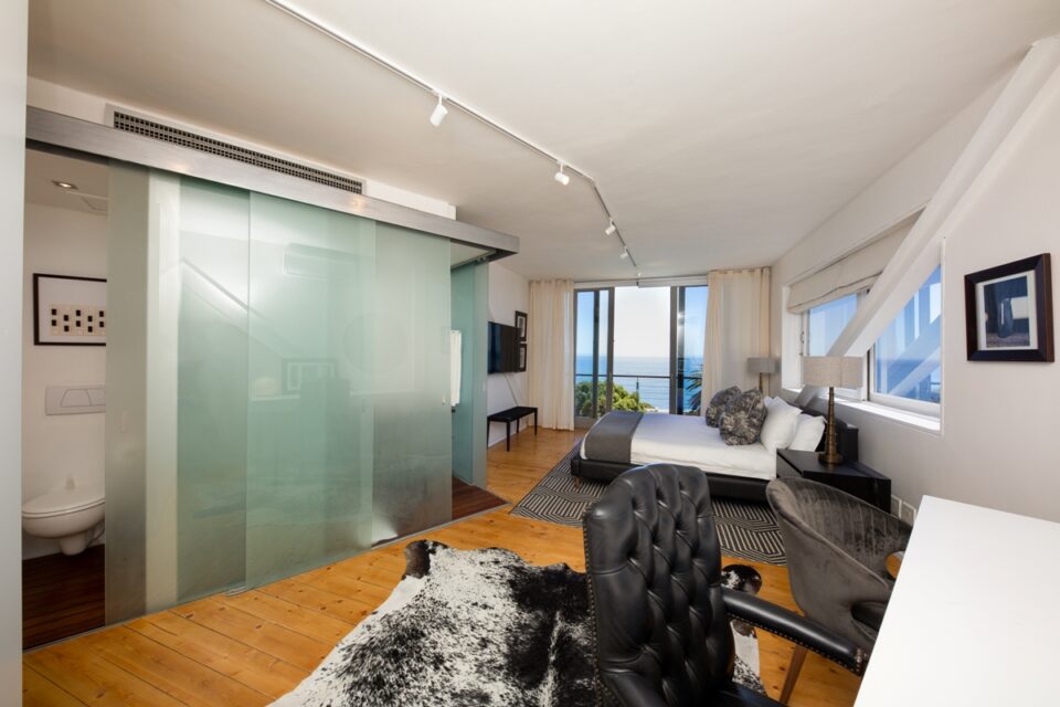 lobster-villa-207960149