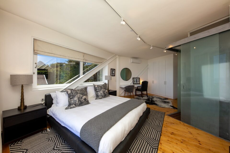 lobster-villa-207960150