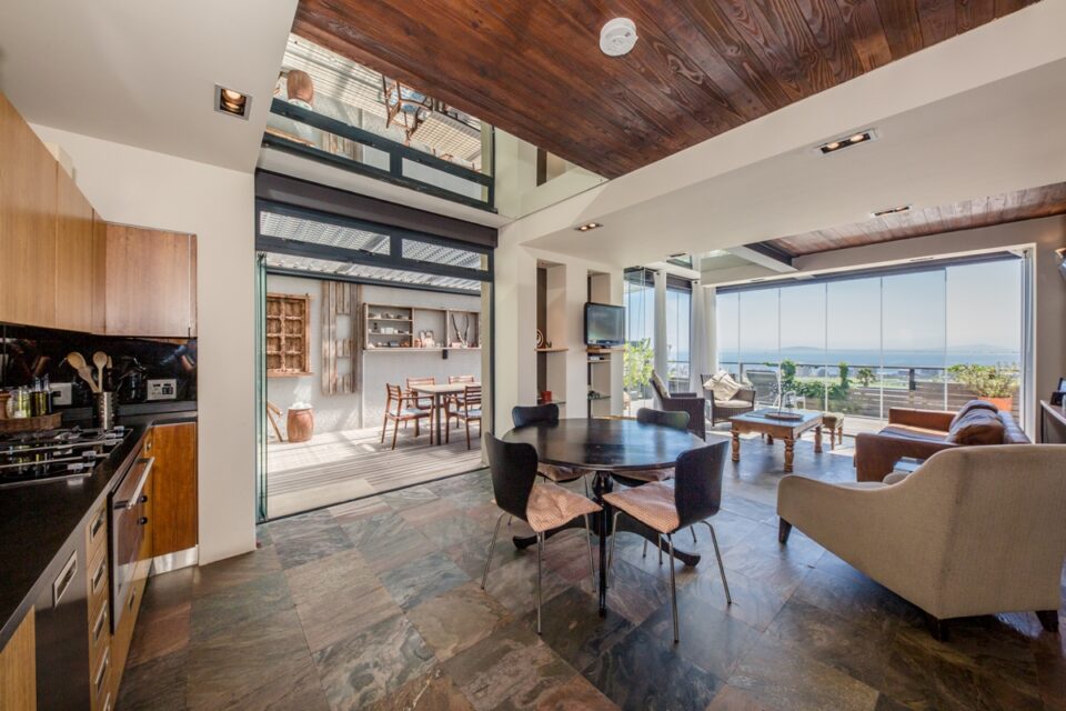 Rhine Stone - Open Plan Living