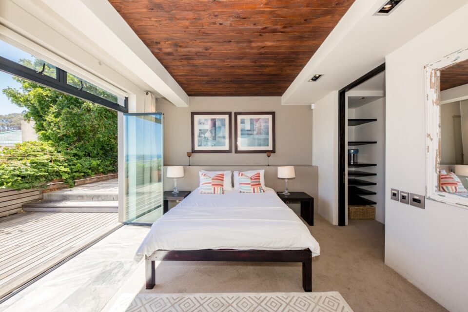 Rhine Stone - Bedroom 1 with View