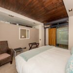 Rhine Stone - Bedroom 2