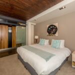 Rhine Stone - Bedroom 2 en-suite