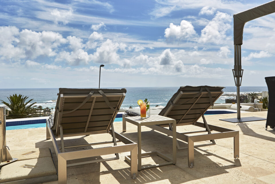 Wescamp Villa - Cocktails with a View