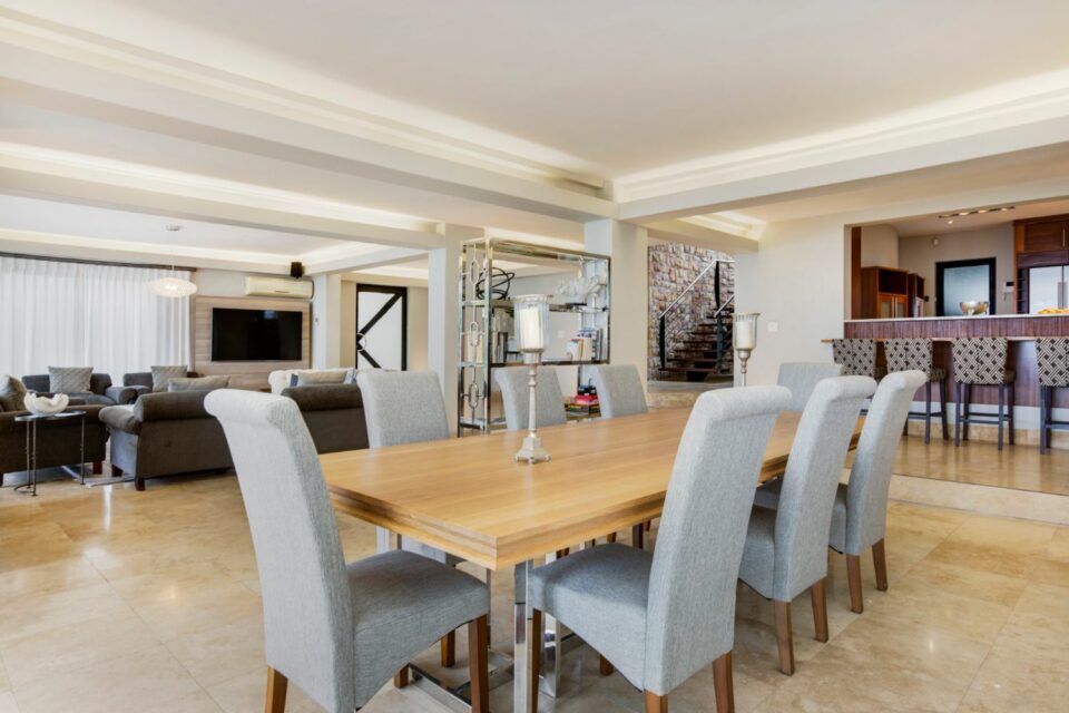 Wescamp Villa - Dining for 8