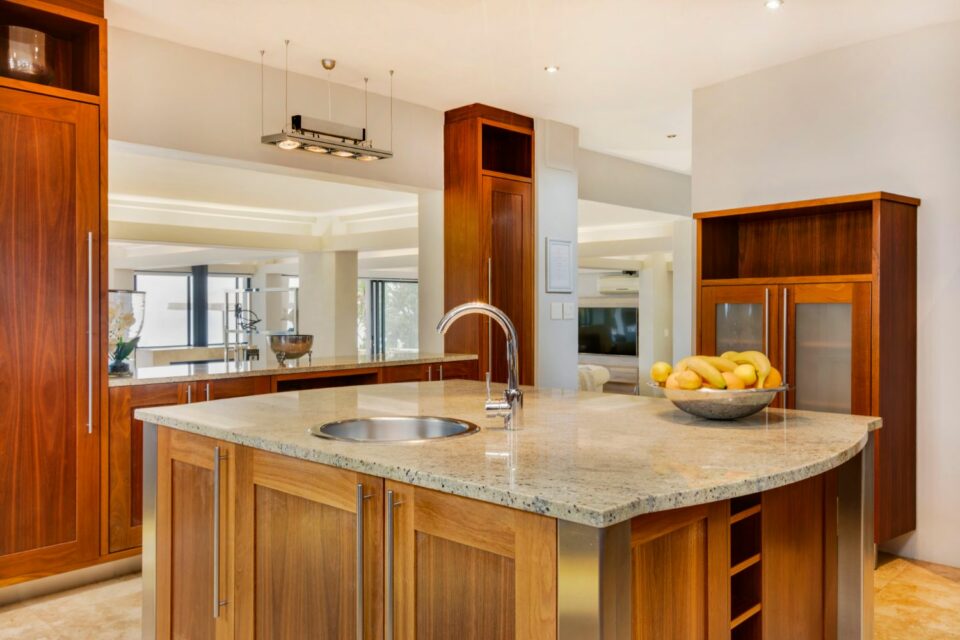 Wescamp Villa - Island Kitchen