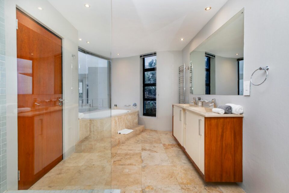 Wescamp Villa - Large en-suite