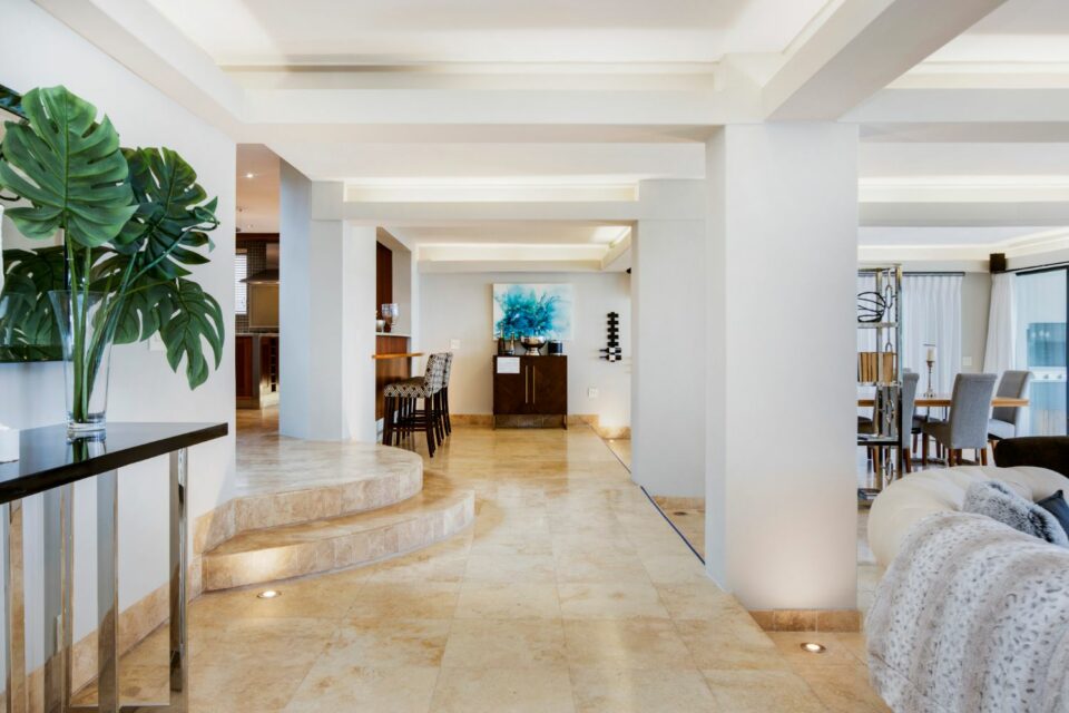 Wescamp Villa - Large Spaces