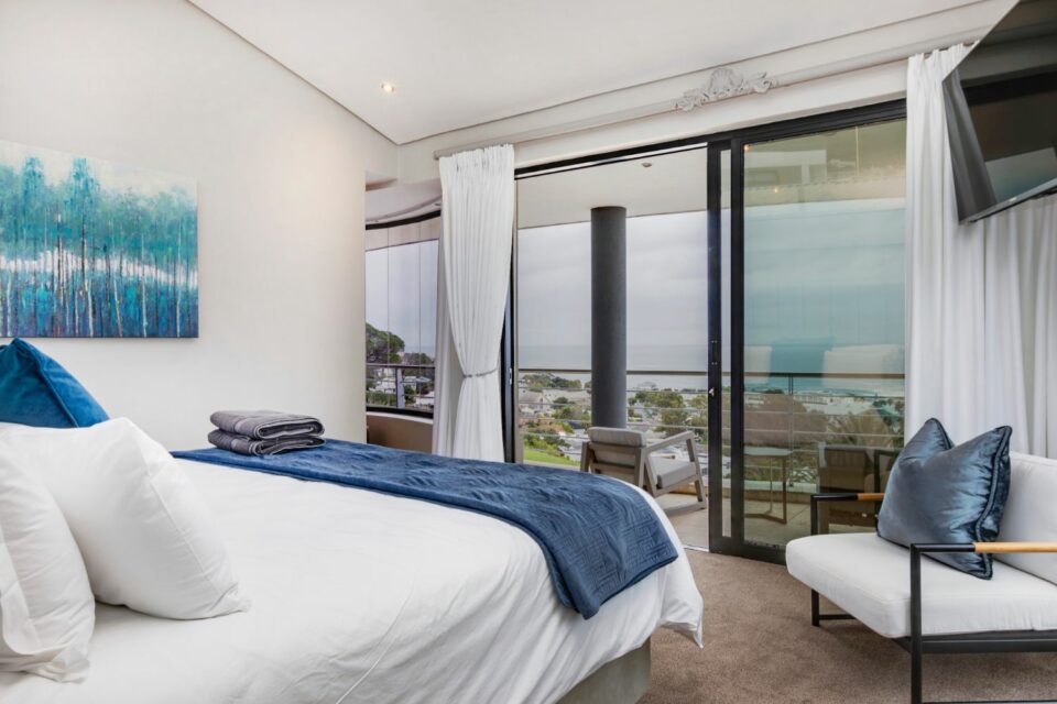 Wescamp Villa - Master Bedroom