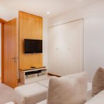 The Heron - Tv lounge