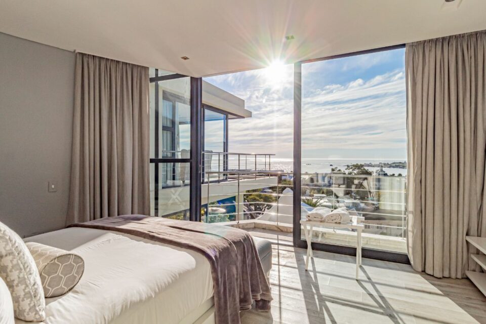 17 Geneva Drive - Third bedroom view