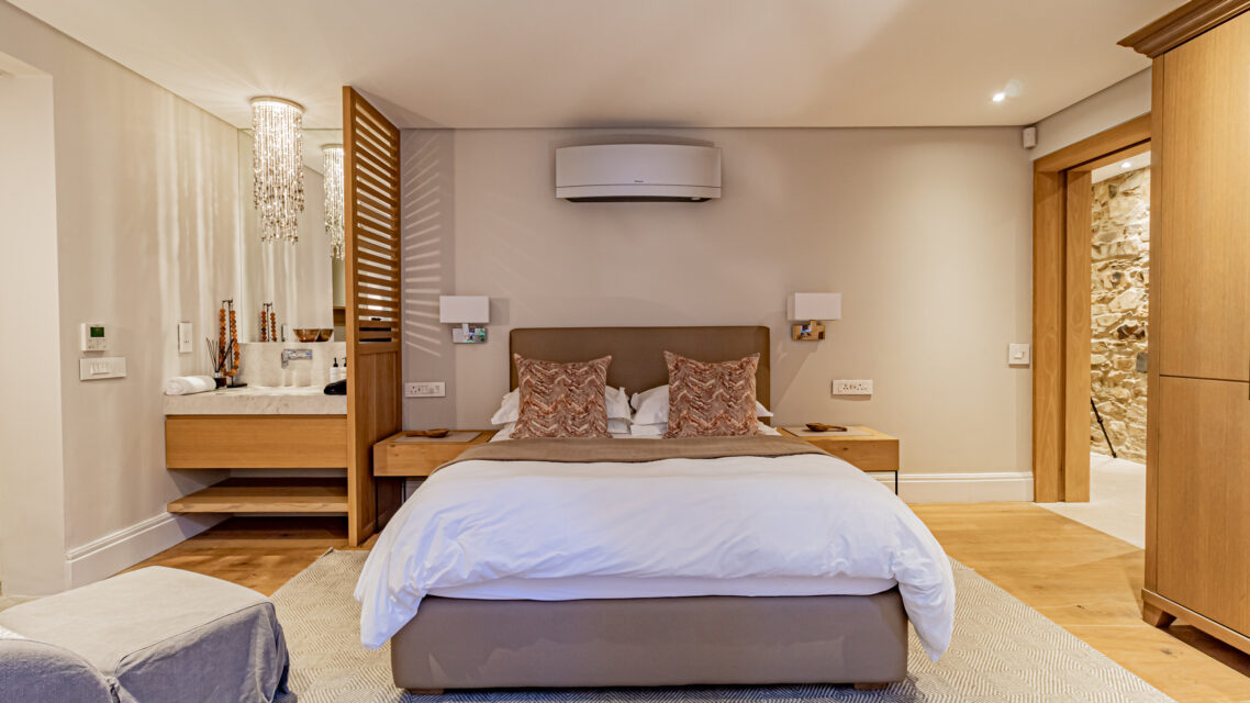 53 Napier - Third Bedroom En-suite