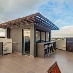 9 on S - Rooftop Deck Kitchenette