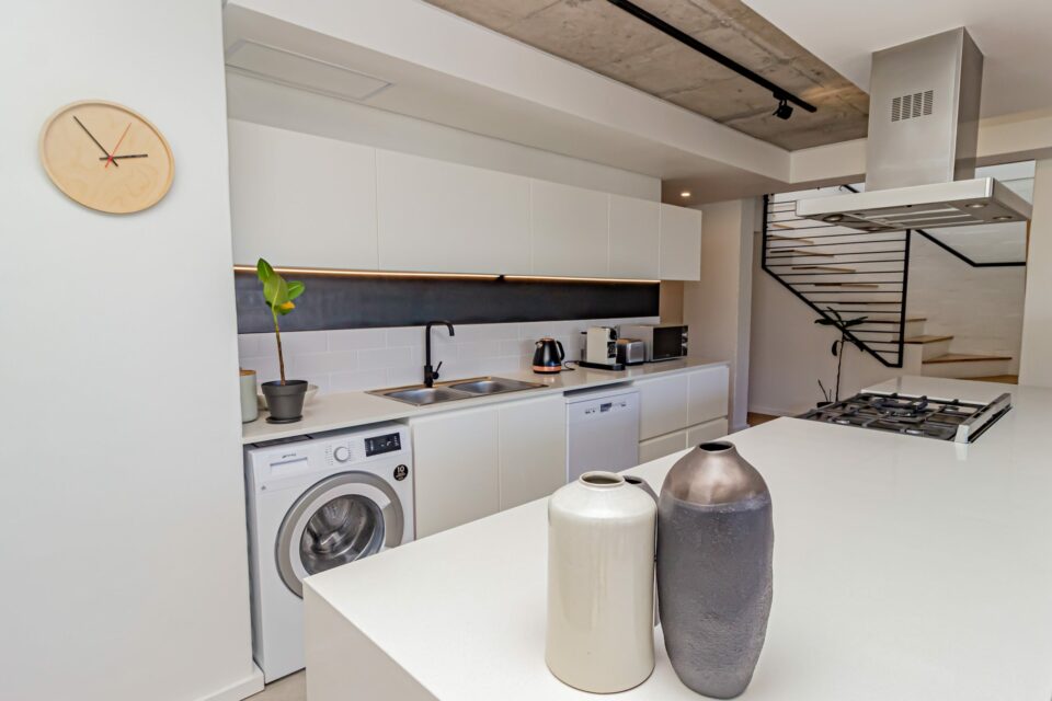 40 on L - Equipped kitchen