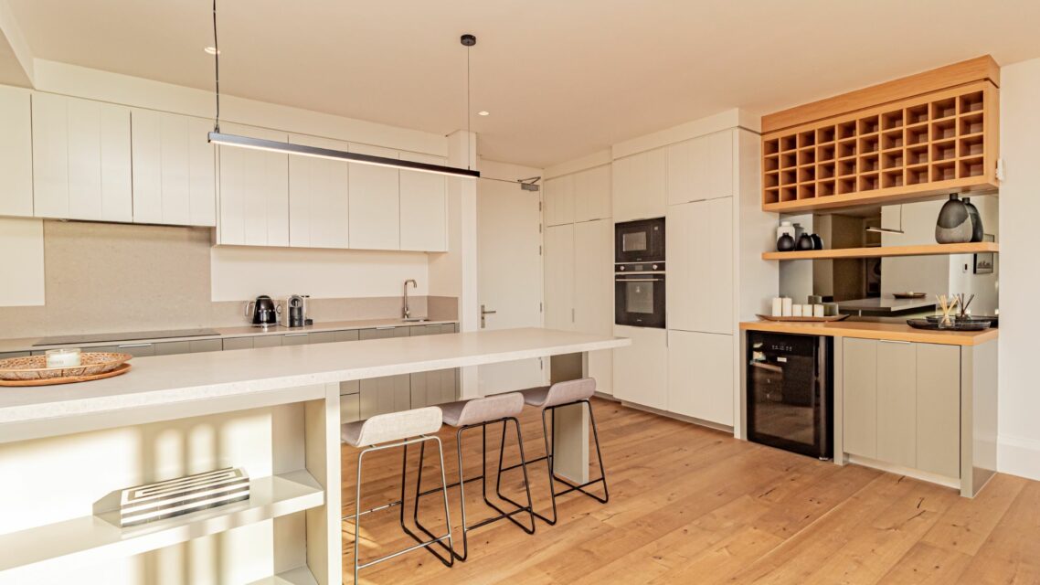 Alpha Sunsets - Open Plan Kitchen