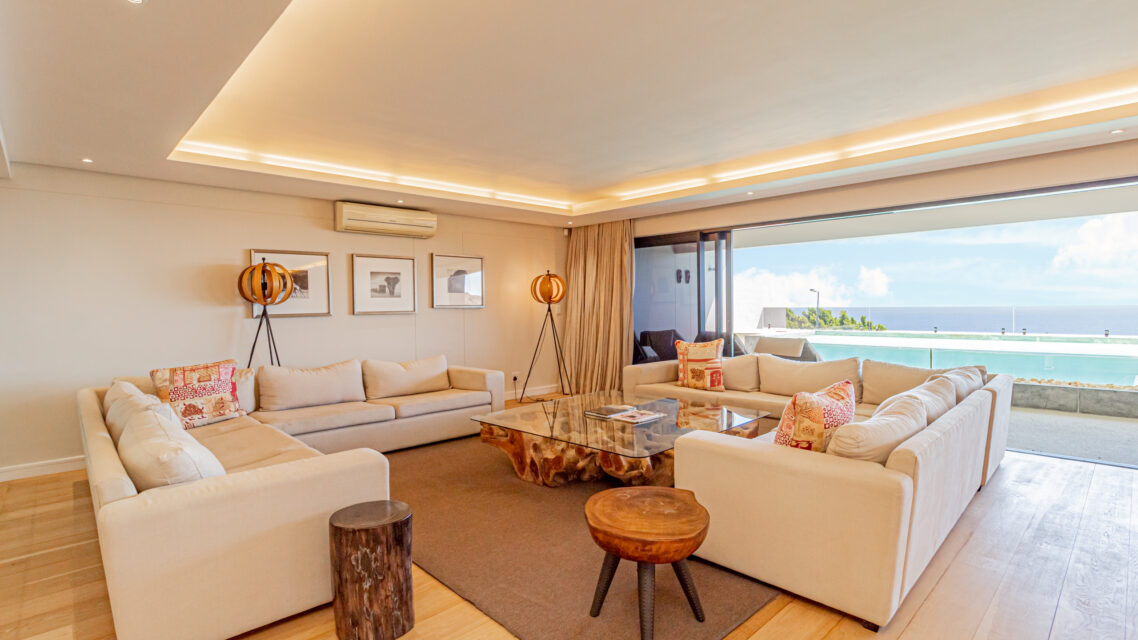 Casablanca - Living Room