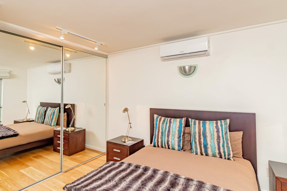 Clifton Rocks - Second bedroom